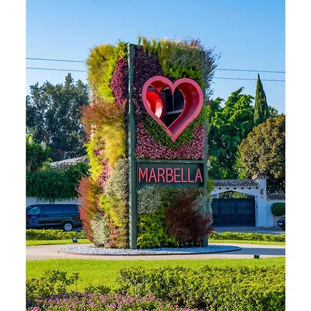 Maravilloso Adosado En Marbella